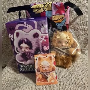 SKULLPANDA × My Little Pony Plush Doll Pendant "Applejack" Confirmed